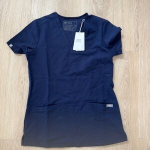 Figs Scrub top